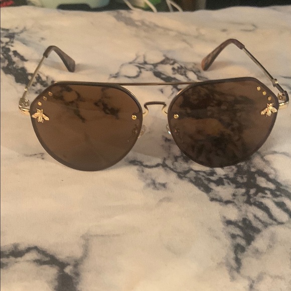 Gucci Accessories - Gucci Style Aviator Sunglasses with Gold Bumblebee Accents